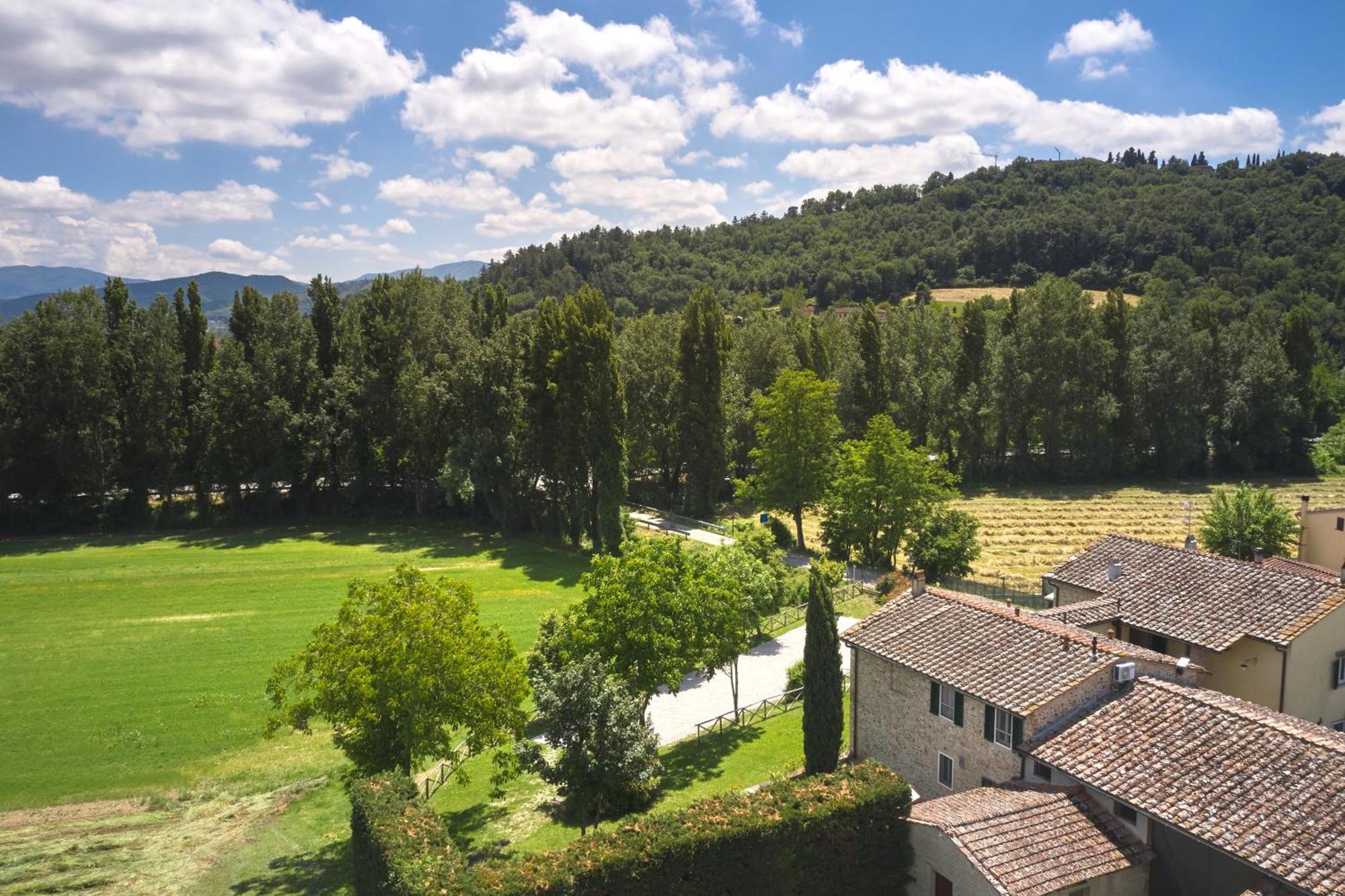 Agriturismo Borgo Scaffaia Сан-Пьеро-а-Сьеве Экстерьер фото